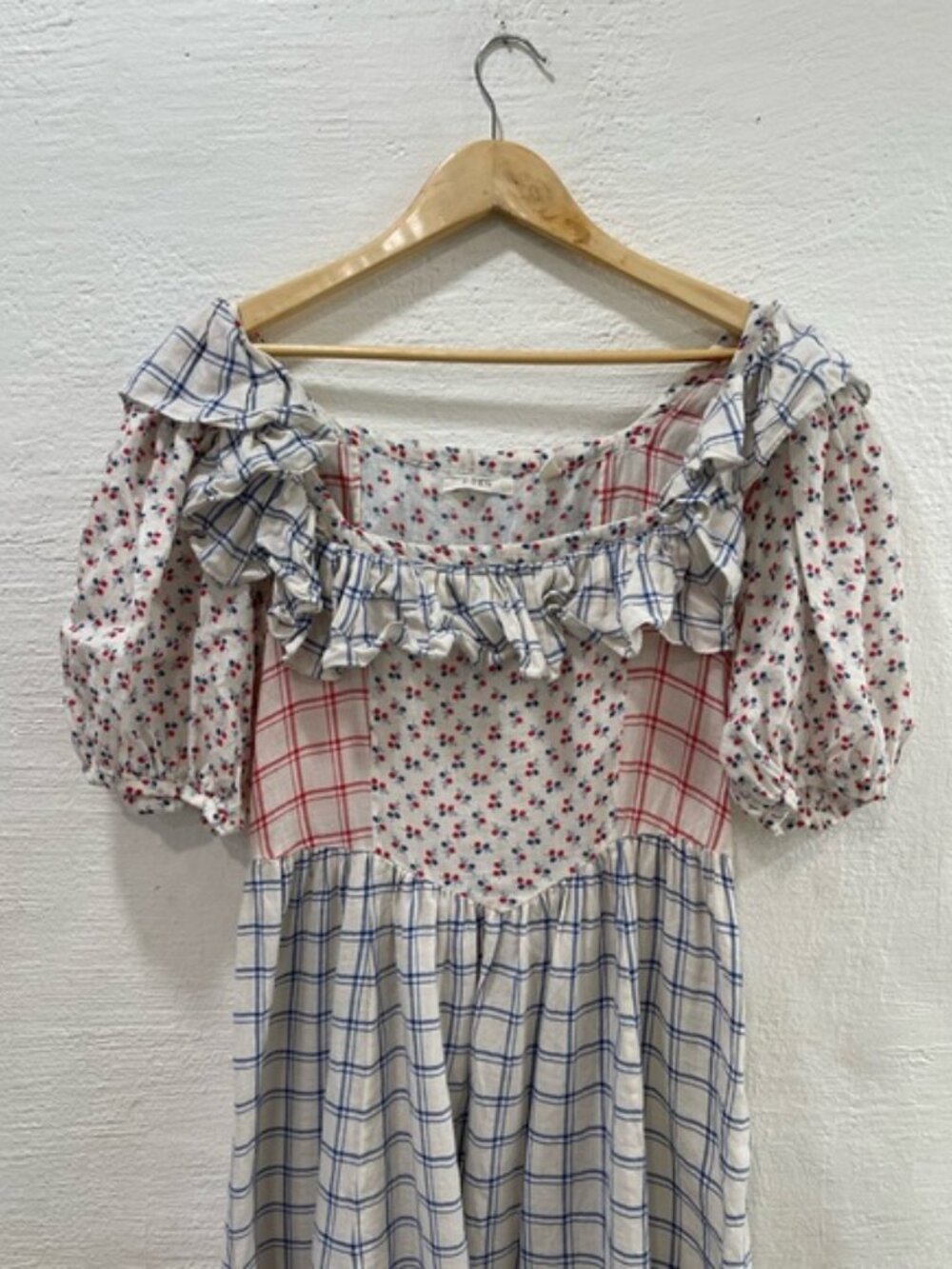 Doen Almada Dress in Atticus - Picture 5 of 7